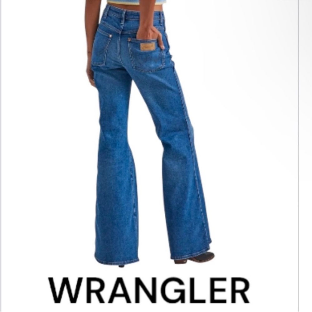 Wrangler Women's Blue Flare Jeans